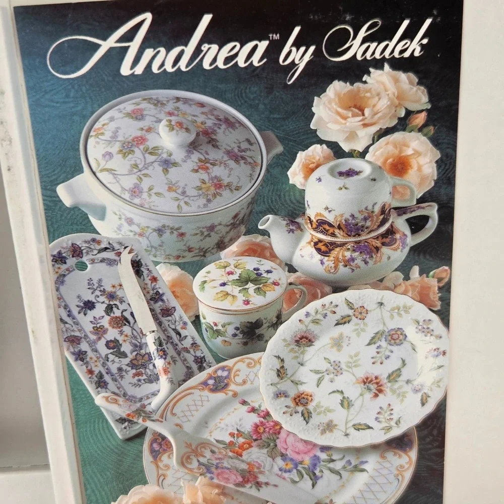 Andrea by Sadek Fine Porcelain Cheese Board & Knife Set in Box Royal Violets
